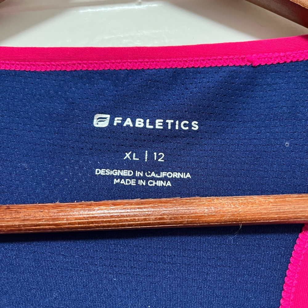 Fabletics Pink Sleeveless Tank Top EUC - Picture 2 of 3